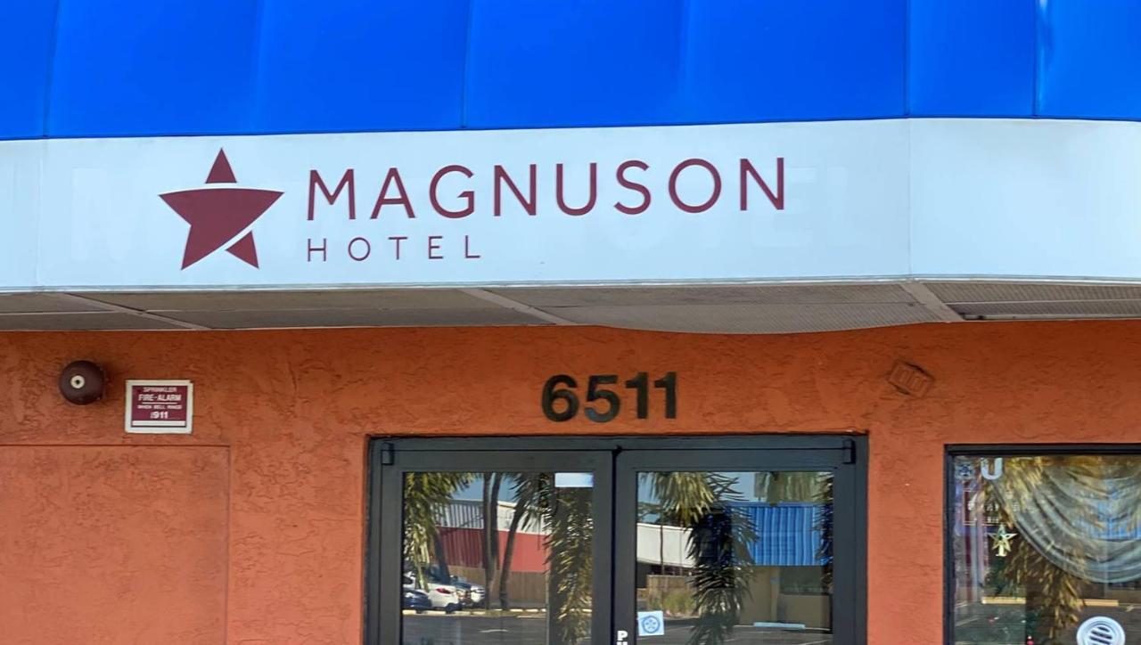 Magnuson Hotel Брадентън Екстериор снимка